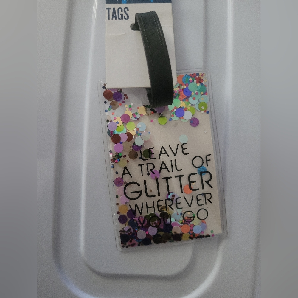 COPY - COPY - Glitter Luggage tag